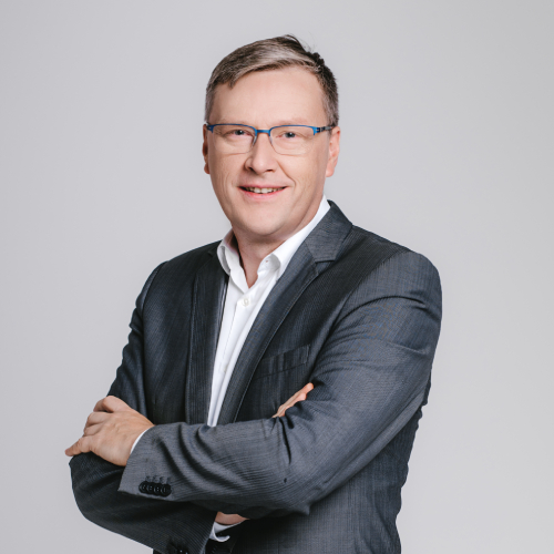 Piotr Cwalina Piotr Cwalina